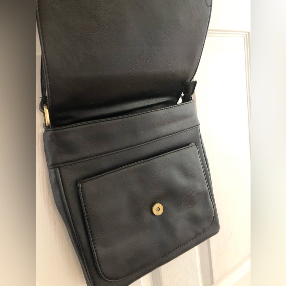 Purse - Picture 4 of 9